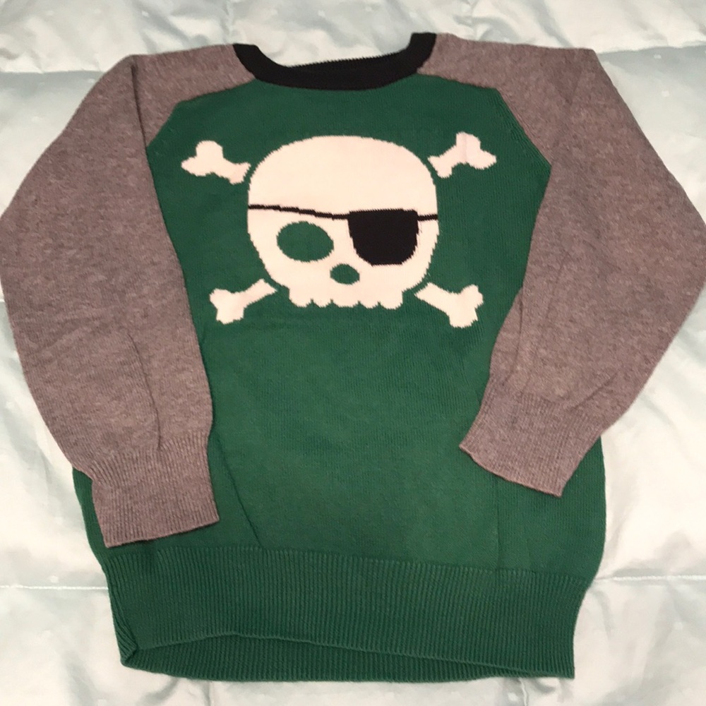 BabyGap pirate skull sweater size 3T